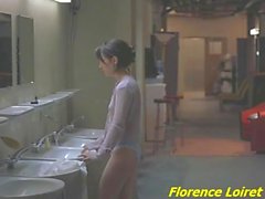 La jolie culotte blanche de Florence Loiret