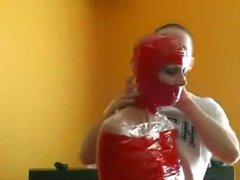 Mummified Esclavage enfant dans Red Tape