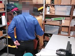 ShopLyfter-Granddaughter and Grandma Get Hurto en las tiendas