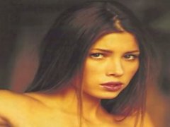 Jessica Biel se desnudó en HD!