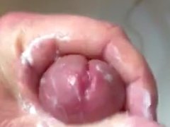 Masturbándose en la ducha