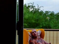Southernstrokes tatuado a Jock Ari Nucci se masturba solo