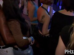 Group sex patty at night club dongs and pusses every where