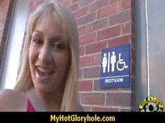 Glory Hole interkulturelle oral sex 20.