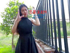 Trample, chinese femdom, ballbusting