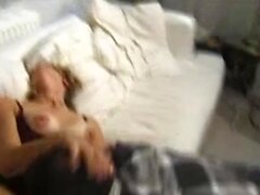 Sexy Amateur Preggo Mädchen in Webcam Free Große Brüste Porno-Video