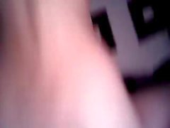 Lost Phone Babe schreit in Anal Sex