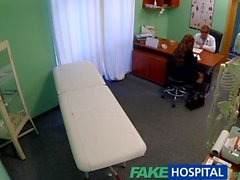 Dövme sildirme bir doktor kendini sever ilişkin FakeHospital teen bir model cums