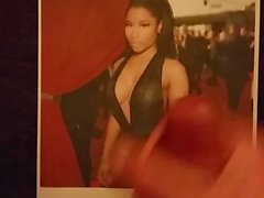 Tribute в течение Nicki Minaj 1