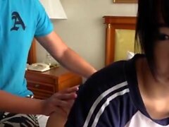 Asian dolce teen ottenere figa nelle sue mutandine sul posto di lavoro