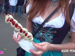 Aische Pervers - Pornocasting auf dem för Oktoberfest - Teil den 1