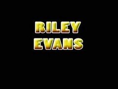 Conozca a a los Mellizos cinco con los de Riley de Evans