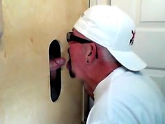 Gloryhole Lunchtime Поставка По 2 мужчин