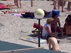 Fêmeas nudistas nuas Spycamera Beach Voyeur Video Hidden HD