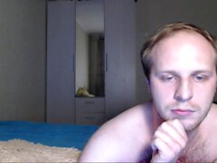Biondo vino babe teen bere e stripping la chat in webcam