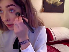 DH Makeup Tutorial unghie lunghe 2