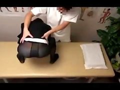 Massaggio giapponese con dita finte