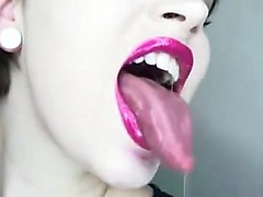 lápiz labial cubierto fetichismo de la boca