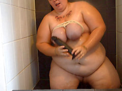 Douche bbw, bbw dildo, shower