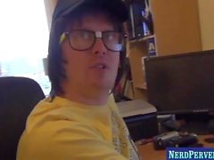 Nerd pornstar raconte ses trucs