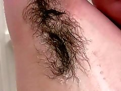 Färna i badet Soaps upp sig sitt tjocka Stålkantsprofil Hairy Cunt