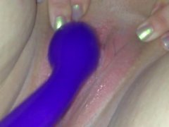 POV Gros plan vibro dans la chatte