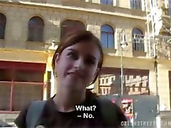 czech streets - veronika blows dick for cash