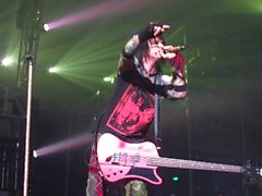 nikki sixx il se décompose pour la foule. Greenville, s.c.