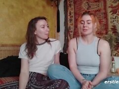 Ersties - Zora und Innana Squirting Während LesbenseX