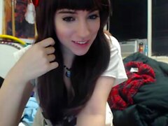 Hot Amateur Webcam Teen se masturba para sus fanáticos