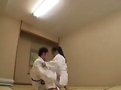 As lições do judo transformam-se em um tipo diferente da luta com ti