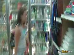 Flashing titties in a grocery store before the blowjob in the car