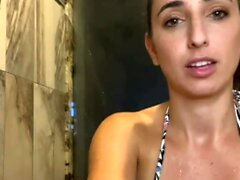 Christina Khalil Pussy Fingering Livestream Video divulguée